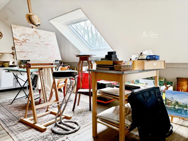 VILLA KAUFMAN & BROAD — RENTILLY - ÉLÉGANCE AU CALME, NATURE & LUMIÈRE - TRIPLE EXPOSITION - SEMI-PLEIN-PIED - DEUX SUITES ET DEUX CHAMBRES AU RDC - GRAND JARDIN SANS VIS-À-VIS - GARAGE DOUBLE