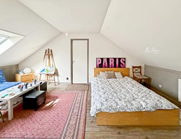 VILLA KAUFMAN & BROAD — RENTILLY - ÉLÉGANCE AU CALME, NATURE & LUMIÈRE - TRIPLE EXPOSITION - SEMI-PLEIN-PIED - DEUX SUITES ET DEUX CHAMBRES AU RDC - GRAND JARDIN SANS VIS-À-VIS - GARAGE DOUBLE