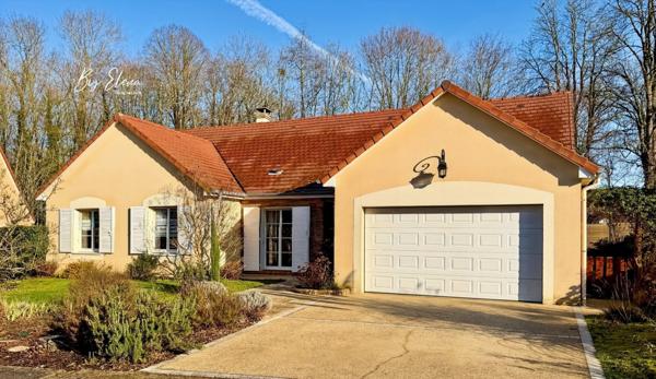 VILLA KAUFMAN & BROAD — RENTILLY - ÉLÉGANCE AU CALME, NATURE & LUMIÈRE - TRIPLE EXPOSITION - SEMI-PLEIN-PIED - DEUX SUITES ET DEUX CHAMBRES AU RDC - GRAND JARDIN SANS VIS-À-VIS - GARAGE DOUBLE