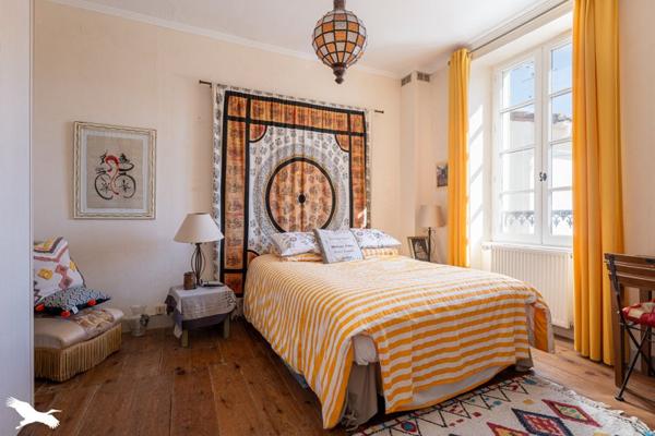 Maison à vendre |  Saint-Jean-d'Angély |  5 pièces | 110 m²