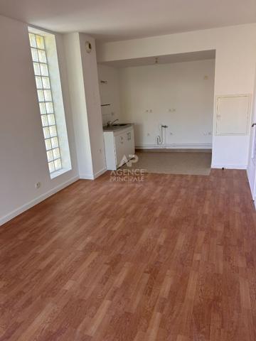 Appartement Maisons-laffitte 3 pièce(s) 38.29 - hyper centre - marché - terrasse-parking sous sol 285 000 € **  - Référence  4710