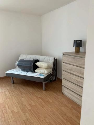 Location Studio 1 pièces 24 m2 à Saint-Quentin