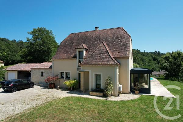 Maison à vendre  13 pièces - 178 m2 DOMME - 24