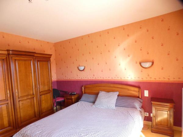 Maison Terrasson Lavilledieu 3 chambres et piscine