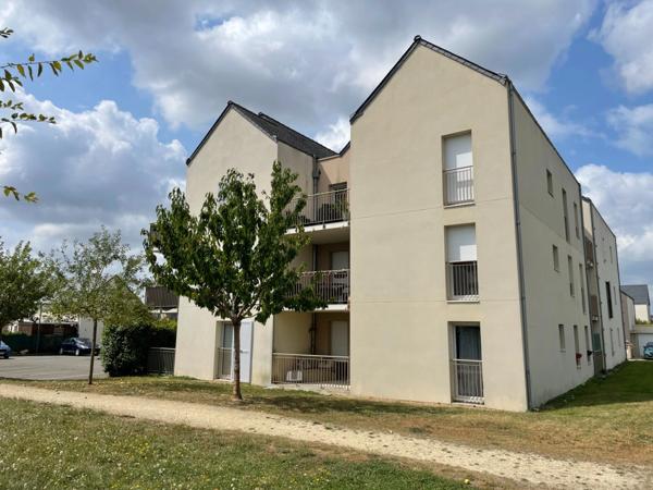 INDRE ET LOIRE, LA MEMBROLLE SUR CHOISILLE? T4 , 3 chambres et un extérieur