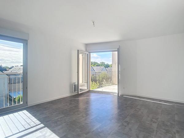 INDRE ET LOIRE, LA MEMBROLLE SUR CHOISILLE? T4 , 3 chambres et un extérieur