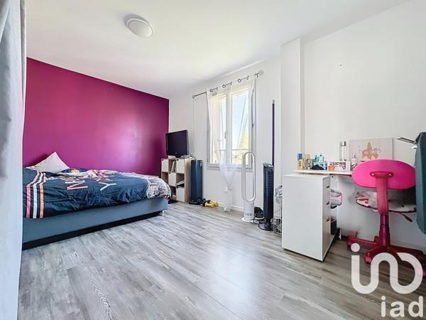 Maison traditionnelle 5 pièces de 116 m² à Maincy (77950)