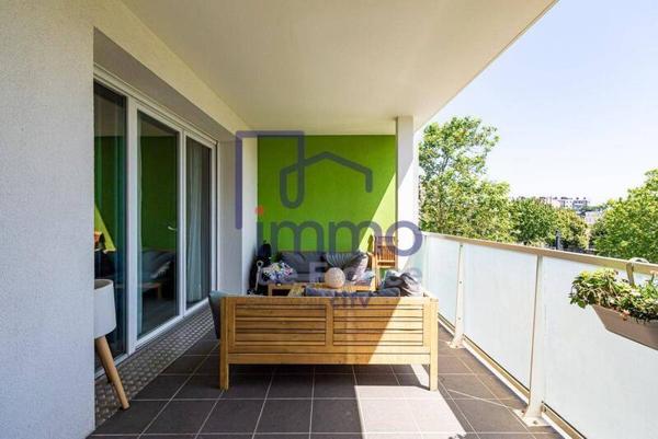 Appartement 3 pièces                                        - 38100 Grenoble Réf : 21682-IMMODEFRANCE69