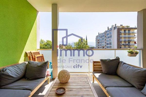 Appartement 3 pièces                                        - 38100 Grenoble Réf : 21682-IMMODEFRANCE69