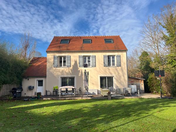 Maison à vendre - L'Hermitage €650 000 ** - Référence 11126