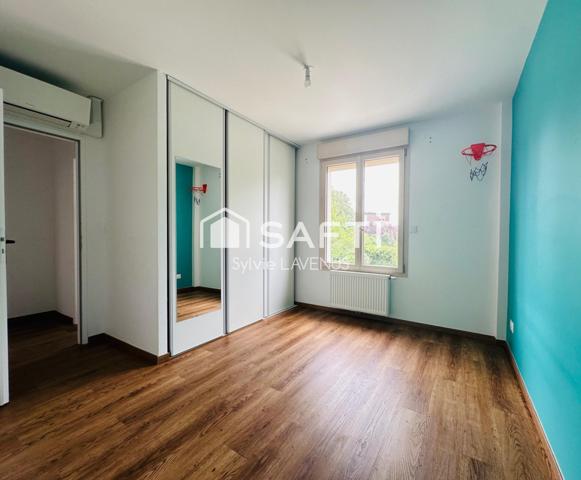 A SOISSONS, PROCHE HYPER CENTRE VILLE,  MAISON DE 165 M2 SUR SON TERRAIN DE 587 M2.