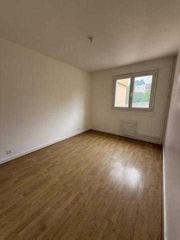 Appartement 4 pièces                                        - 43000 Le Puy-en-Velay Réf : 12323