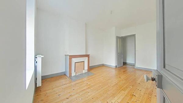 Appartement 2 pièces                                        - 42000 Saint-Étienne Réf : 12821