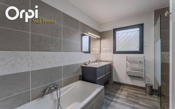 Maison à vendre    4 pièces •  Alissas