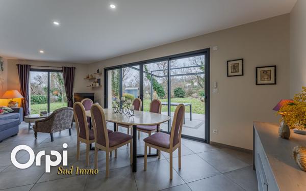 Maison à vendre    4 pièces •  Alissas