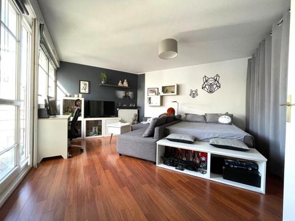 Vente / Studio à Courbevoie (92400)