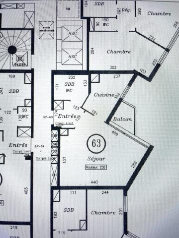 Vente / Studio à Courbevoie (92400)