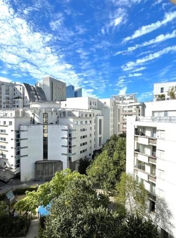 Vente / Studio à Courbevoie (92400)
