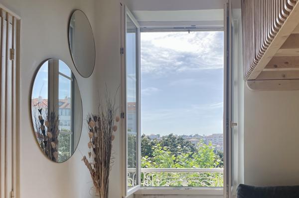 Appartement
                                                                                                                                                                                                                                                                                                                        1 pièce(s)                                                                                                                                                                                                                                                                                                                              28  m²