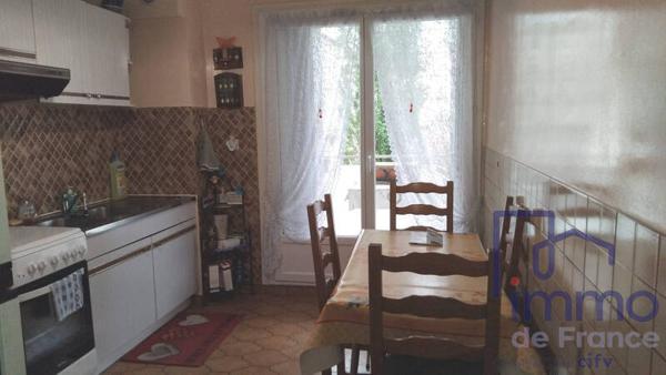 Appartement 4 pièces                                        - 42150 La Ricamarie Réf : 2767-CIFVFOREZVELAY