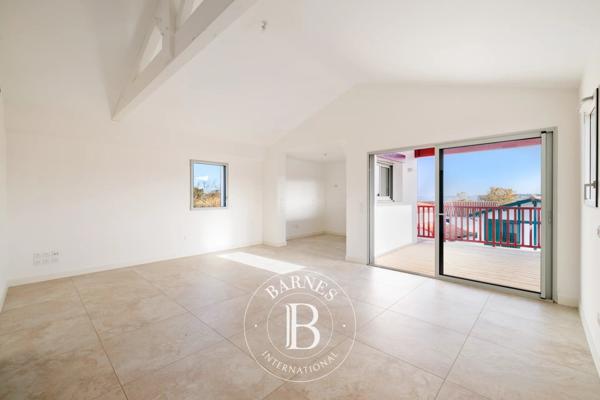 Urrugne, Maison de village 3 Chambres -  112 m² à vendre