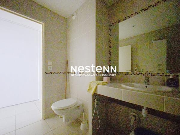 2P- 53M2- MER 1 min TERRASSE 12M2-2 PLACES DE PARKING-RENOVE- GOLFE JUAN