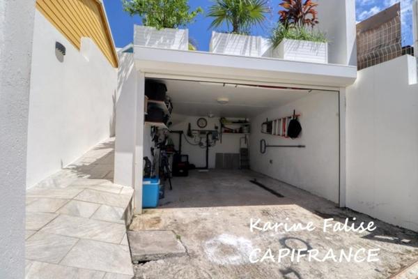 À vendre Ste Luce – Maison T2 duplex avec garage, piscine et proche plage