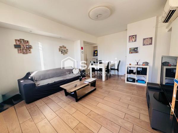 MAISON RENOVEE AVEC DEUX APPARTEMENTS INDEPENDANTS