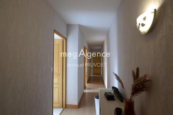 Maison à SARLAT-LA-CANEDA, 24200 - 6 pièces 157m²