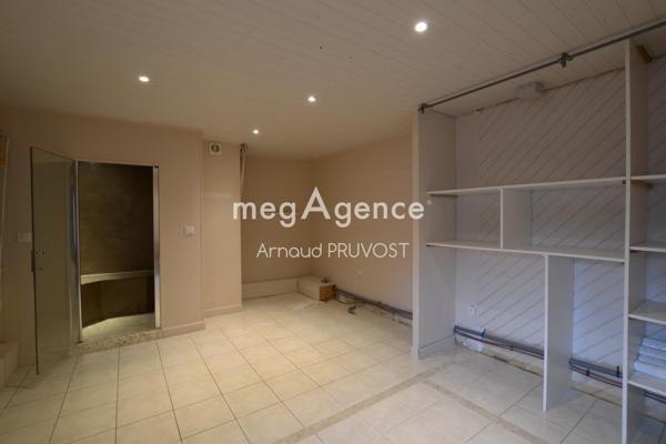 Maison à SARLAT-LA-CANEDA, 24200 - 6 pièces 157m²