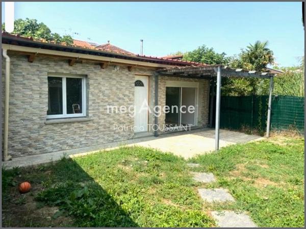 Immeuble à PORTET-SUR-GARONNE, 31120 - 377m²