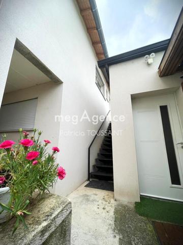 Immeuble à PORTET-SUR-GARONNE, 31120 - 377m²