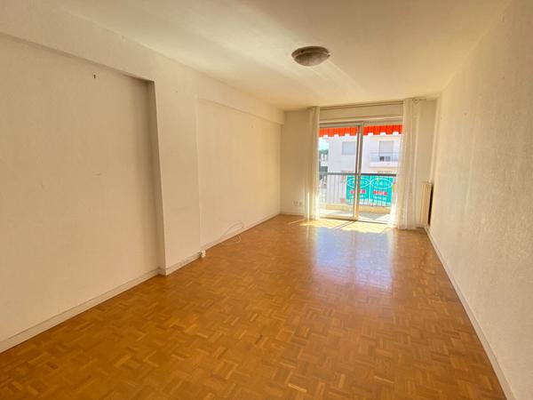 DEUX PIECES GORBELLA