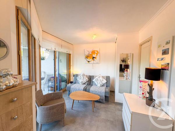 Appartement Studio à vendre  1 pièce - 24,45 m2 CAVALAIRE SUR MER - 83