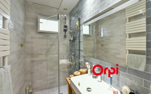 Maison à vendre    6 pièces •  Oullins