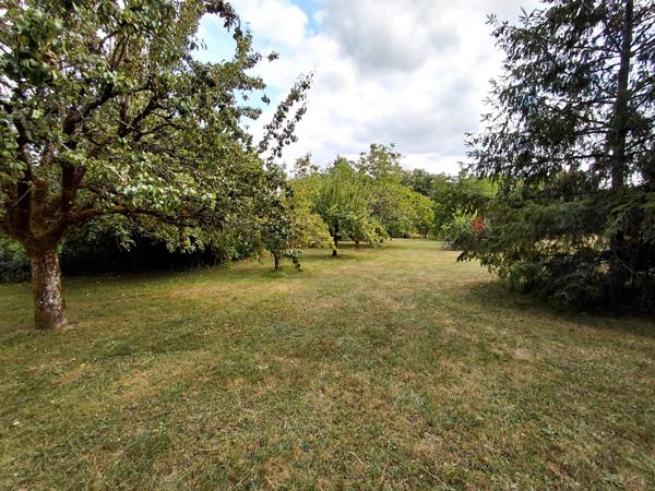 Magnifique maison en pierres d'environ 125 m2