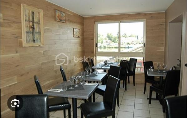 Immeuble de 413,28 m²