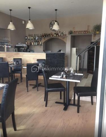 Immeuble de 413,28 m²