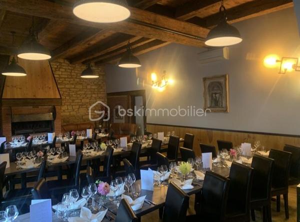 Immeuble de 413,28 m²