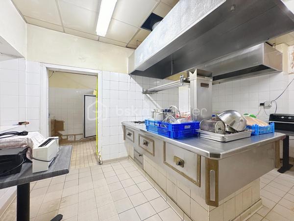 Immeuble de 413,28 m²