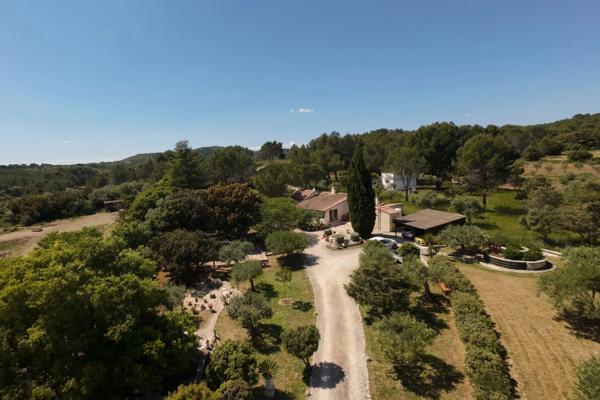 Propriete à vendre 5 pièces CABRIERES (30)