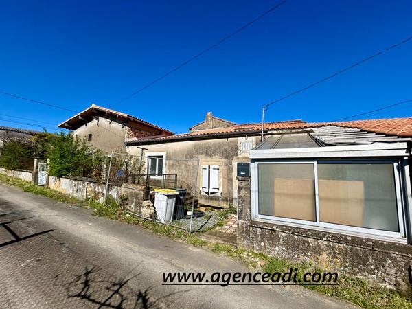 Maison Azay Le Brule 4 pièce(s) 147 m2, Azay le brule 79400