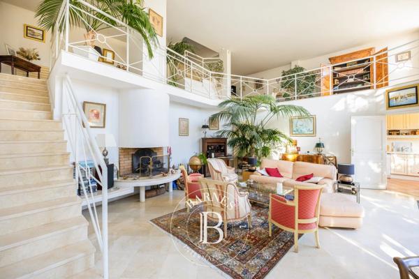 Sèvres, Maison 5 Chambres -  242 m² à vendre