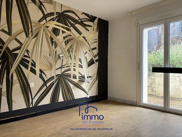 Maison T5 sur deux niveaux 128 m2 avec terrain et garage