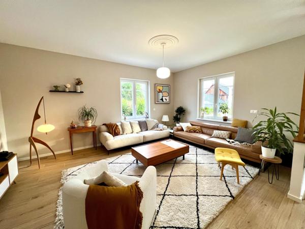 Maison de rêve avec jardin et piscine récente 2020