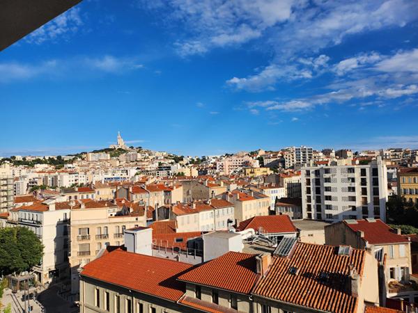 A vendre appartement de type 1/2 à Marseille 7° - Les Catalans Le Saint Georges
