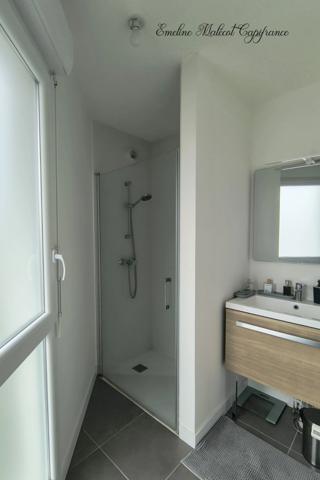 Bordeaux Bacalan – Grand T3 de 96 m² – T4 possible – 2 parkings – Résidence 2019