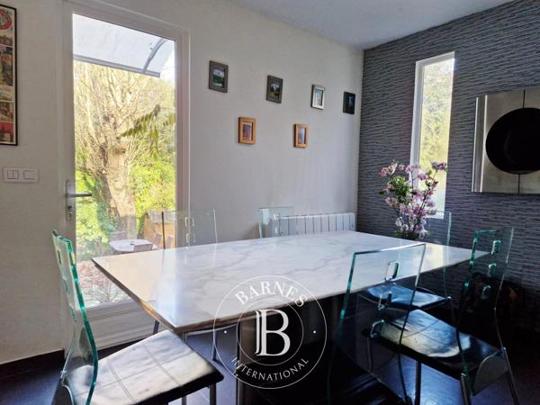 Montmorency, Maison 6 Chambres -  210 m² à vendre