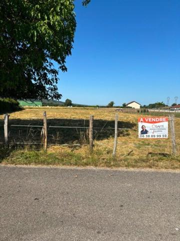 À  Vendre Terrain  à  Bâtir   de 1617 m² EYDOCHE  ( 38690 )