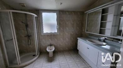Maison à vendre 6 pièces 150 m² Montaigu-Vendée